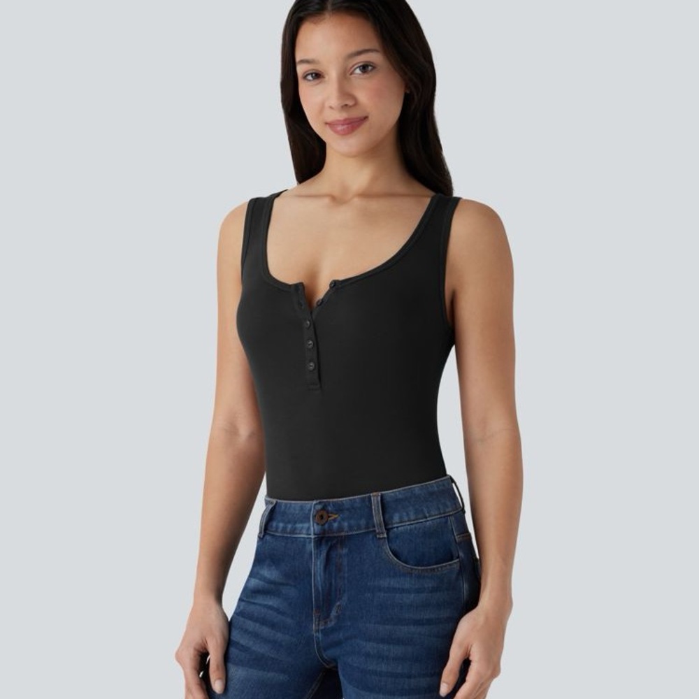 ✨ NWT Ribbed Henley Neck Slim Casual Tank Top – Size Medium ✨